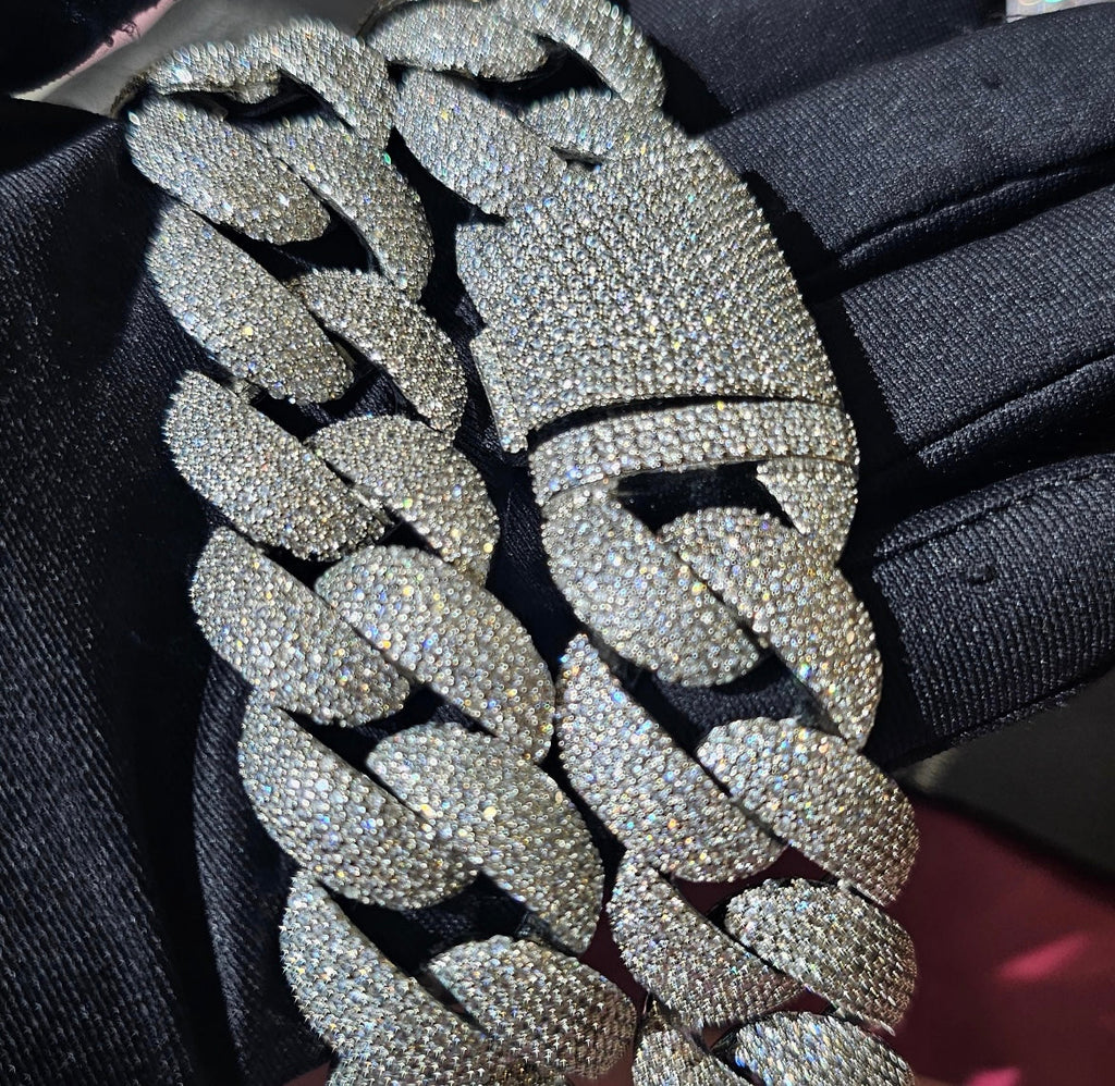 Iced Out 24mm Miami Cuban Link Chain, Mirco Pave Diamond (20 INCH)